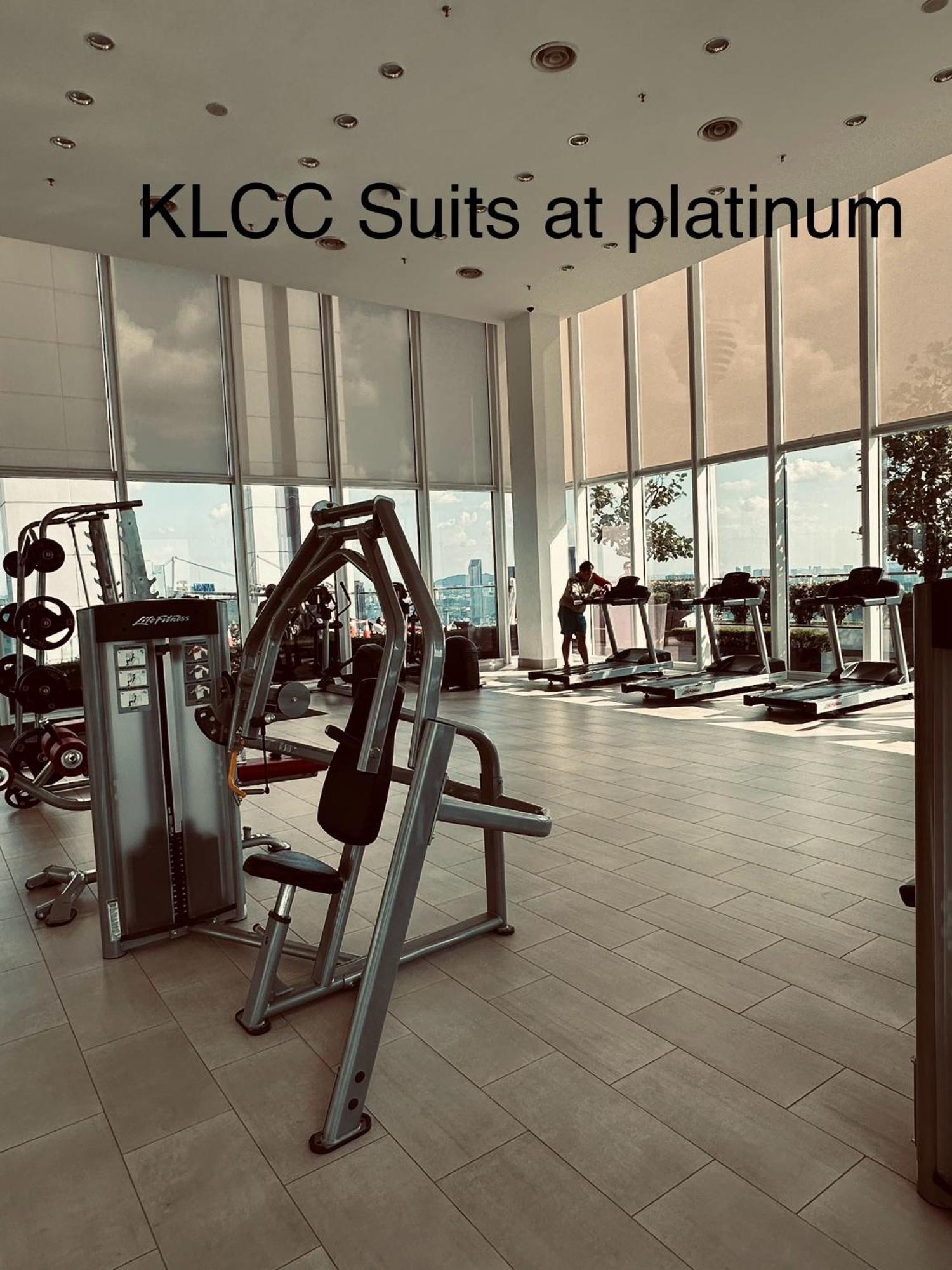 Klcc Suites At Platinum كوالالمبور المظهر الخارجي الصورة